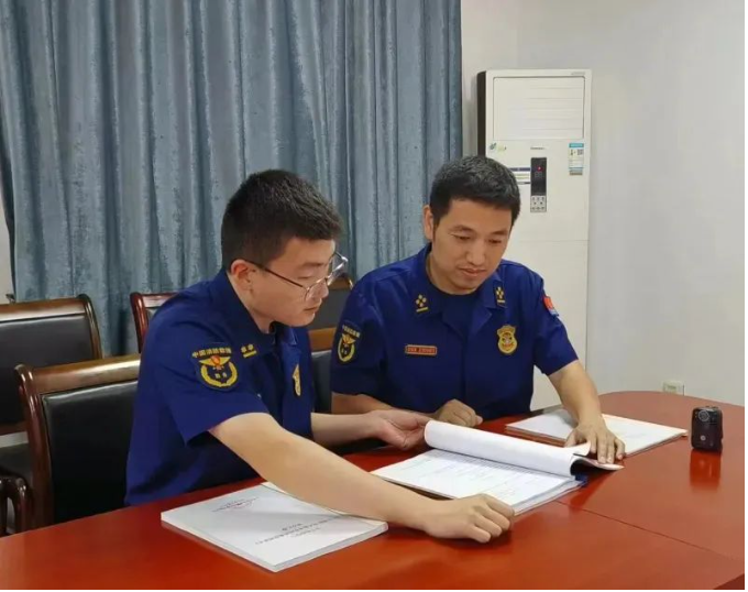 單位消防設施維護保養項目信息公示欄竟然是維保機構PS的，罰12萬！